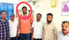 4 हजार रुपए की रिश्वत लेते पटवारी गिरफ्तार : एसीबी  देख पटवारी ने टॉयलेट में फेंके नोट, नामांतरण खोलने के एवज में मांगी थी घूस
