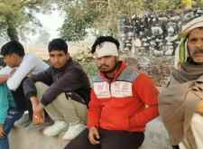 धारधार हथियारों से परिवार पर हमला : हमले में एक बुजुर्ग महिला की मौत, गांव में तनाव का माहौल, पुलिसबल तैनात