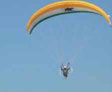 वीडियो लाइव : जयपुर की सड़को पर पहली बार सेना की ताकत का प्रदर्शन : आसमान में अटैक हेलिकॉप्टर अपाचे, टैंक–तोप और मिसाइलों ने लोगों का खींचा ध्यान, सेना का 46 मीटर के मॉड्यूलर ब्रिज का प्रदर्शन