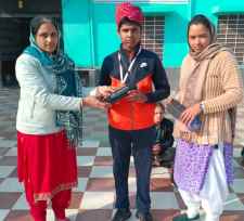 वीडियो न्यूज़ : मेडल विजेता का नीमकाथाना में सम्मान : भोपाल में आयोजित 69 वीं राष्ट्रीय राइफल शूटिंग प्रतियोगिता में सिल्वर और ब्रोंज मेडल पर कब्ज़ा