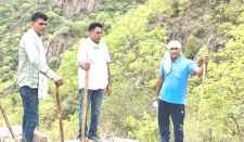 वीडियो न्यूज : बच्चे की तलाश मे 22वें दिन अभियान जारी : गुफाओं - गहरी खाइयों में की तलाश, लोगों ने एक्सपर्ट लोगों को सर्च अभियान मे लगाने की मांग की