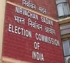 चुनाव आयोग ने किए ट्रांसफर :  पश्चिम बंगाल के 13 जिलों के पुलिसअधीक्षक बदले गए, सुनील कुमार यादव को चंदननगर पुलिस कमिश्नर  लगाया