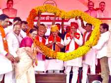 भाजपा के राष्ट्रीय अध्यक्ष का जयपुर में रोड-शो : राष्ट्रीय अध्यक्ष नितिन नवीन का 101 किलो की माला पहनाकर किया स्वागत, सात जिला कार्यालयों का किया उद्घाटन