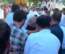 जयपुर ग्रामीण सांसद की बिगड़ी तबियत : गंभीर हालत में SMS अस्पताल रेफर, अग्निवीर को गार्ड ऑफ ऑनर देते समय बिगड़ी तबियत