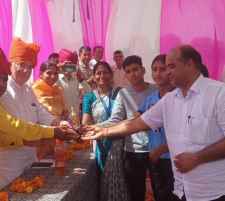 वीडियो न्यूज़ : 69वीं जिला स्तरीय एथलेटिक्स प्रतियोगिता का समापन : नीमकाथाना में आयोजित प्रतियोगिता में 12 स्कूलों से कुल 688 खिलाड़ियों ने लिया भाग, खिलाड़ियों को मेडल वितरित
