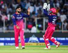 राजस्थान ने गुजरात को 6 रन से हराया : राजस्थान टीम दूसरी जीत के साथ पॉइंट्स टेबल में नंबर-1 पर पहुंची,  गुजरात दो हार के साथ सातवें स्थान पर