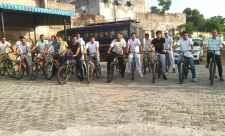वीडियो न्यूज़ :  पुलिस का ‘संडे ऑन साइकिल’ अभियान : नीमकाथाना पुलिस ने रैली के माध्यम से आमजन को स्वास्थ्य जागरूकता का दिया संदेश