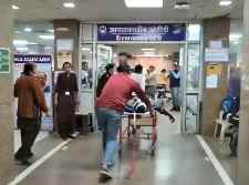 भीलवाड़ा में भीषण हादसा : पुलिया से गिरी कार, हादसे में 2 की मौत, चार लोग घायल, एक बच्चे की बची जान