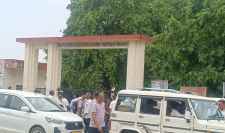 वीडियो न्यूज : नीमकाथाना में नीट परीक्षा के बाद लंबा जाम : ट्रैफिक पुलिस ने किया वाहनों को डायवर्ट, रोडवेज बस स्टैंड सहित अन्य स्टैंडो पर भारी भीड़ रही