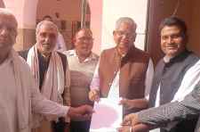 वीडियो न्यूज़ : सिरोही में गर्ल्स कॉलेज खोलने की मांग : नीमकाथाना विधायक सुरेश मोदी को सौंपा ज्ञापन, कहा - ग्राम को नगरपालिका पेराफेरी क्षेत्र से हटाया जाए