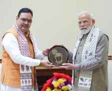 आज राज्य सरकार की महत्वपूर्ण कैबिनेट मीटिंग : कैबिनेट मीटिंग से पहले सीएम भजनलाल शर्मा ने की पीएम और केन्द्रीय गृह मंत्री से मुलाकात, कैबिनेट मीटिंग में लगेगी बड़े फैसलों पर मुहर !