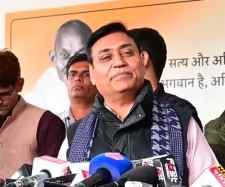 वीडियो न्यूज़ :  डिस्टर्ब एरिया बिल पर डोटासरा का पलटवार : डोटासरा ने बताया काला कानून, कहा -डिस्टर्ब एरिया बिल सरकारी गुंडागर्दी को वैधानिक अमलीजामा