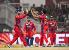 लखनऊ को 6 हार के बाद जीत नसीब : लखनऊ सुपर जायंट्स ने रॉयल चैलेंजर्स बेंगलुरु को 9 रनों से हराया, प्रिंस यादव ने 3 विकेट झटके
