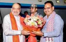 केन्द्रीय गृह मंत्री अमित शाह बीकानेर पहुंचे : सीएम भजनलाल शर्मा ने किया स्वागत, सांचू पोस्ट पर जवानों का बढ़ाएंगे हौसला; सीमावर्ती गांवों को मिलेगी बड़ी सौगात