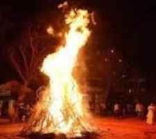 भद्रा में होलिका दहन व रक्षा बंधन वर्जित  : आज रात 1:26 से 2:38 बजे तक होलिका दहन का श्रेष्ठ मुहूर्त, कल धुलंडी का पर्व