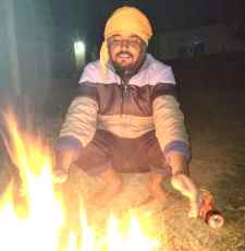 वीडियो न्यूज़ : कड़ाके की ठंड में नीमकाथाना के किसानो की मांग : किसानों ने थ्री फेज बिजली की सप्लाई दिन देने की मांग की , किसान बोले - बिजली विभाग मानवीयता दिखाए