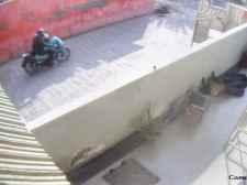 13 वर्षीय स्कूली छात्रा पर फेंका तेजाब : छात्रा घर से जा रही थी स्कूल, बाइक पर आया था बदमाश, पहचान छुपाने के लिए हेलमेट लगा रखा था