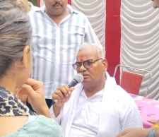 वीडियो न्यूज़ : 11वीं की छात्रा ने मंत्री से की शिकायत : छात्रा की शिकायत पर शिक्षा मंत्री ने सरकारी टीचर को किया तुरंत सस्पेंड, ये है मामला