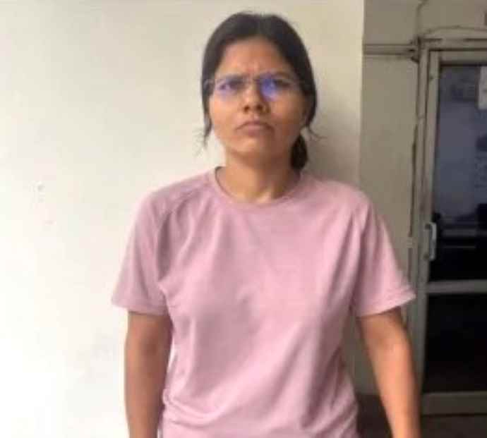 फर्जी एसआइ सीकर से गिरप्तार : राजस्थान पुलिस अकादमी में लिया प्रशिक्षण, रौब झाड़ने के लिए अधिकारियों संग फोटो खिंचवाए