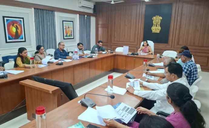 एडीएम भावना शर्मा की अध्यक्षता बैठक आयोजित :एडीएम ने 'मेरा युवा भारत’ पोर्टल पर पंजीकरण अभियान को गति देने के दिए निर्देश