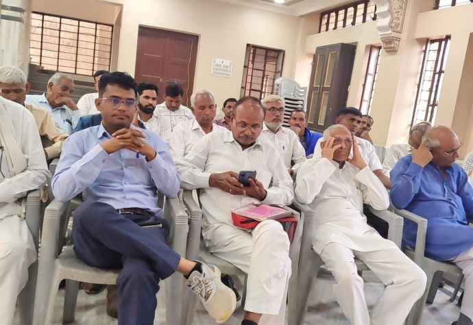 वीडियो न्यूज़ : बहुजन समाज पार्टी की संगठन समीक्षा बैठक : निष्क्रिय पदाधिकारियों की होगी छुट्टी, कार्यकर्ताओं से निकाय और पंचायत चुनाव के लिए जुटने का आह्वान