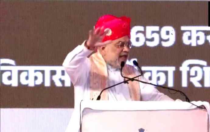 वीडियो न्यूज : केंद्रीय गृह मंत्री अमित शाह पहुंचे रजस्थान : निम्बाहेड़ा में 21 फीट ऊंची अटल प्रतिमा का अनावरण, 5755 करोड़ रुपए के विकास कार्यों की सौगात