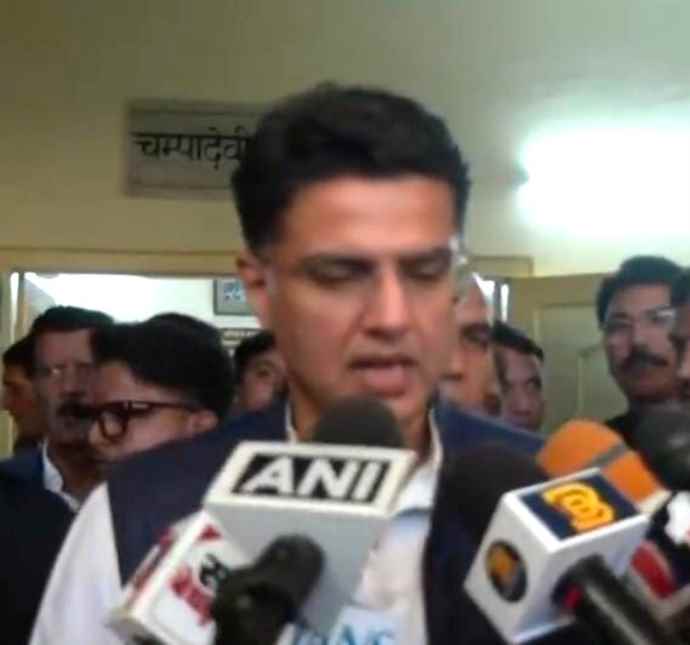 पूर्व डिप्टी सीएम का बीजेपी पर बड़ा आरोप : पायलट ने संवैधानिक संस्थाओं के दुरुपयोग का लगाया आरोप, कहा  - बीजेपी चुनाव आयोग को आगे कर जिंदा लोगों को मरा हुआ दिखा रही