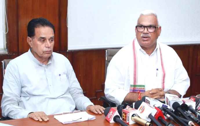राजस्थान मे यूसीसी लागू करने की तैयारी : सरकार ने कमेटी बनाई,  लिव-इन में रहने के लिए रजिस्ट्रेशन अनिवार्य होगा, एक से ज्यादा शादी नहीं कर सकेंगे