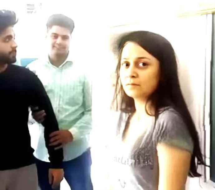 बॉयफ्रेंड की हत्या करने वाली प्रिया कर रही शादी : प्रिया सेठ प्रेमी का कर्जा उतारने के लिए बनी थी कातिल, अब जेल में मिला नया प्यार, 15 दिन की मिली पैरोल