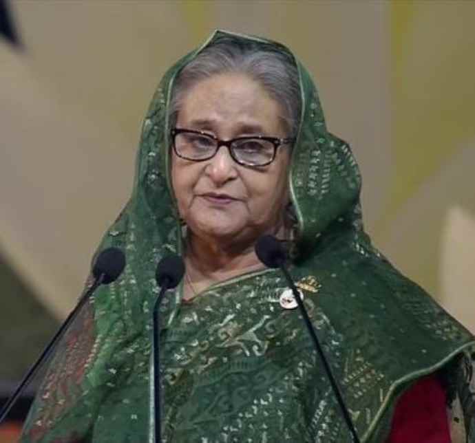 हिंदुओं पर हो रहे हमले के लिए यूनुस जिम्मेदार - हसीना : बांग्लादेश की पूर्व पीएम शेख हसीना ने कहा - सरकार भारत के खिलाफ भड़काऊ बयान दे रही, गुंडों को योद्धा बता रहे