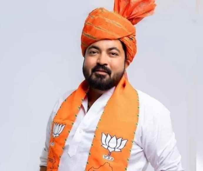 शराब कारोबारी से मांगी 2 करोड़ की फिरौती : खुद को बताया गैंगस्टर गोदारा गैंग का गुर्गा, भाजपा नेता से बोला- रमेश रूलानिया जैसा हश्र होगा