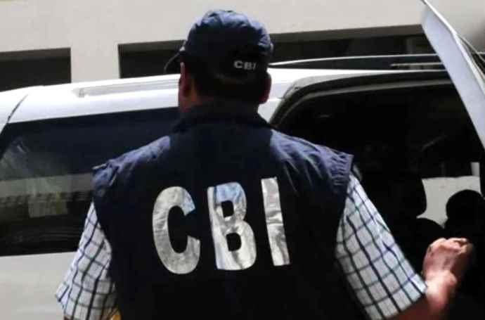 वीडियो न्यूज़ : NEET UG 2026 एग्जाम मामला : SOG ने 2 दर्जन से ज्यादा लोगों को CBI को सौंपा, 150 लोगों, ई मित्र संचालक सहित अभिभावकों से हुई पूछताछ