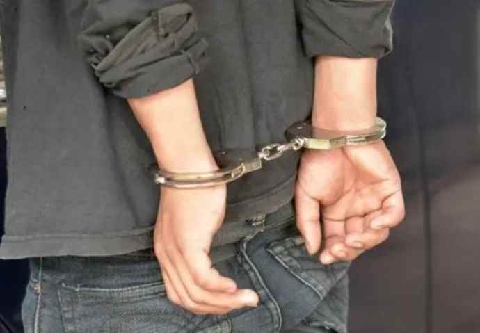 सीकर पुलिस ने तस्कर को किया गिरफ्तार :  पुलिस ने आरोपी की बाइक भी जब्त की, पुलिस मुख्य सप्लायर का पता लगाने में जुटी