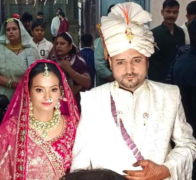 मुख्यमंत्री भजनलाल शर्मा ने दी शुभकामनाएं : शादी निमंत्रण पत्र के माध्यम से दिया घायलों का वीडियो ना बनाकर समय से अस्पताल पहुँचाकर मानवता का धर्म निभाने का संदेश