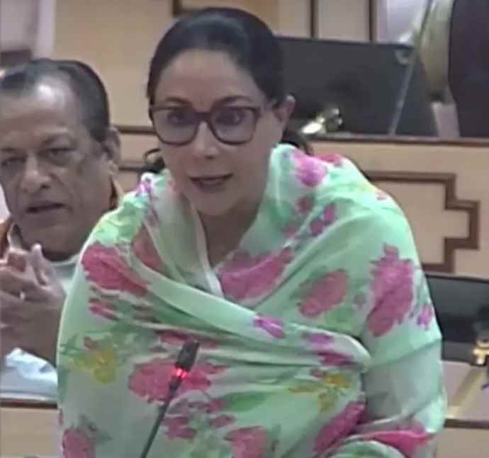 स्पीकर की मंत्री को हिदायत : राजस्थान विधानसभा में गूंजा गर्भवती महिलाओं को ‘देसी घी’ देने का मामला, सड़कों पर हुई नोकझोंक