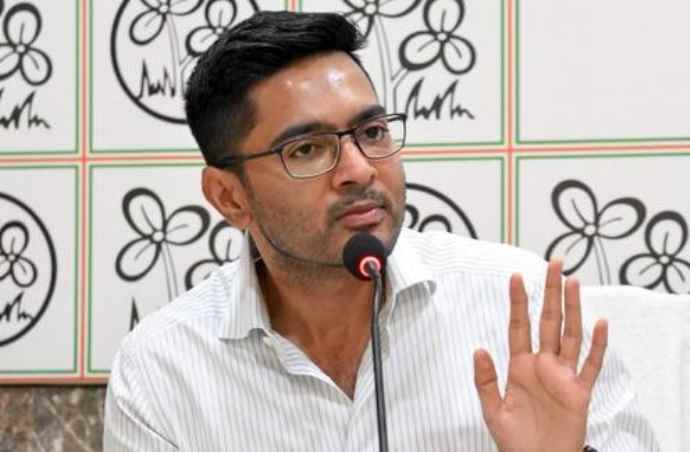जाली हस्ताक्षर करने का मामला : हाई कोर्ट से अभिषेक बनर्जी को मिली दंडात्मक कार्रवाई से अंतरिम राहत, CID के सामने पेश होने का निर्देश
