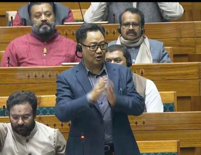 लोकसभा की कार्यवाही 2 बजे तक स्थगित : संसदीय कार्य मंत्री किरेन रिजिजू बोले - कांग्रेस पार्टी से हाथ जोड़कर अनुरोध, बजट पर चर्चा करें