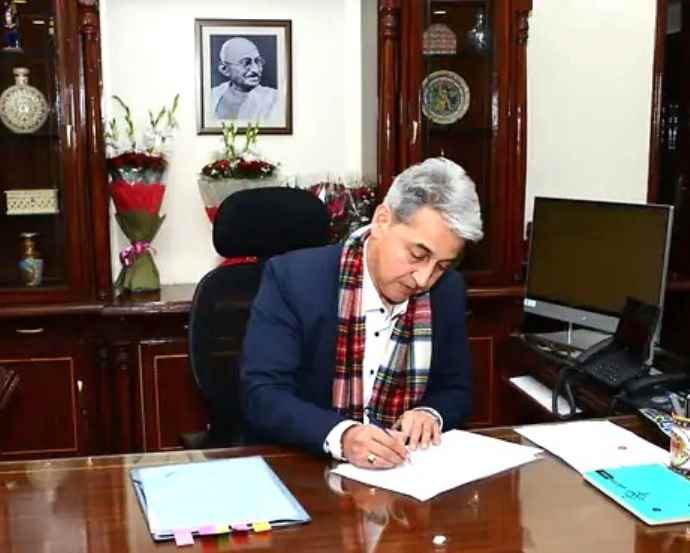 राजस्थान के मुख्य सचिव सुधांश पंत का ट्रांसफर : रिटायरमेंट के 14 महीने पहले ट्रान्सफर, सामाजिक न्याय-आधिकारिता मंत्रालय में होंगे सचिव