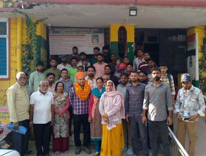 वीडियो न्यूज़ : प्राथमिक स्वास्थ्य केंद्र सिहोड़ राज्य में अव्वल : दो लाख रुपए का  मिलेगा अनुदान, ग्रामीणों ने मिठाई बाटकर की खुशियाँ जाहिर