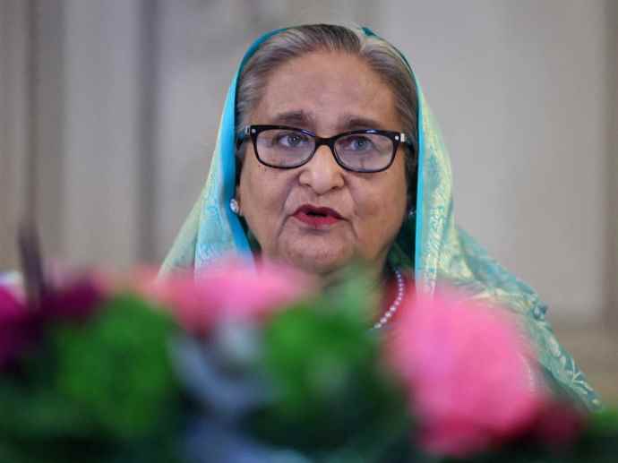 शेख हसीना बांग्लादेश दिसंबर मे लौटेगी : दो साल बाद पहली बार ऑफ कैमरा भाषण दिया, बोली - वे मुझे जेल में डाल सकते हैं या मार भी सकते हैं