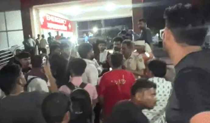जयपुर में थार ने बाइक सवार को मारी टक्कर : हादसे में बाइक सवार की मौत, थार MBBS स्टूडेंट चला रहा था, टक्कर के बाद भी थार 150 मीटर तक घसीट ले गई