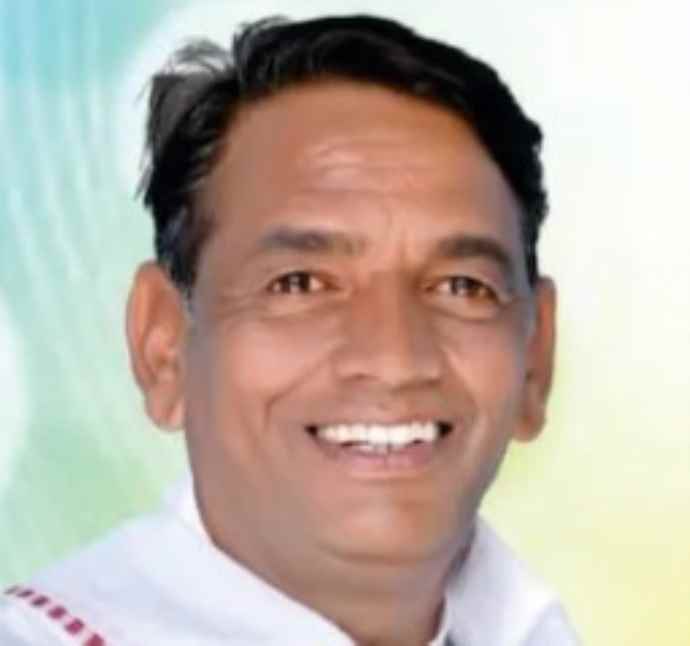 कांग्रेस विधायक बैरवा चोरों से परेशान : डीसी बैरवा ने एक्स पर लिखा - 11 जून को मोबाइल चोरी ,  14 जून को मोटर साइकिल और  आज रात को ट्रेक्टर-ट्रॉली चोरी