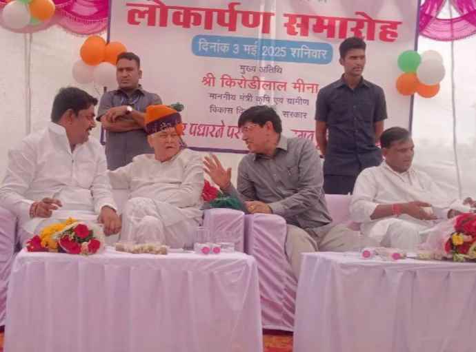 किरोड़ीलाल का गहलोत पर निशाना : दौसा में किरोड़ीलाल बोले -  मुझे सांसद मुरारीलाल मीणा के चक्कर में इस्तीफा देना पड़ा