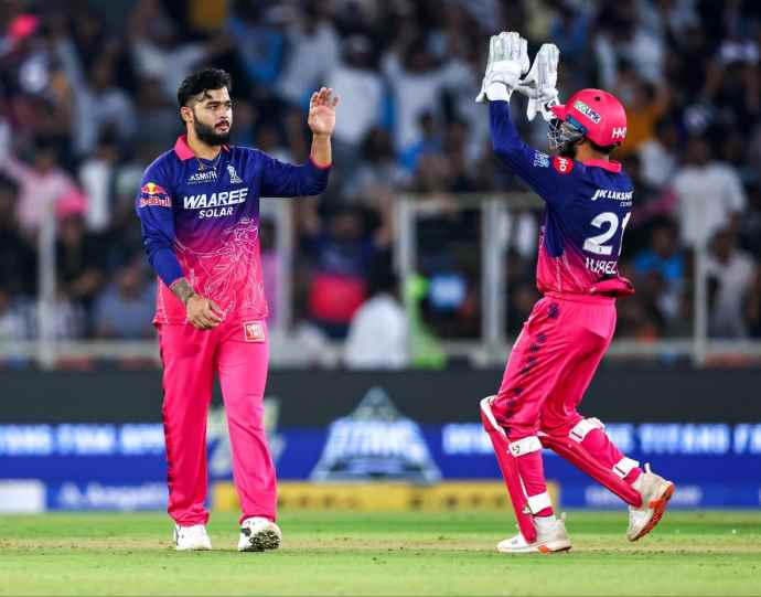 राजस्थान ने गुजरात को 6 रन से हराया : राजस्थान टीम दूसरी जीत के साथ पॉइंट्स टेबल में नंबर-1 पर पहुंची,  गुजरात दो हार के साथ सातवें स्थान पर