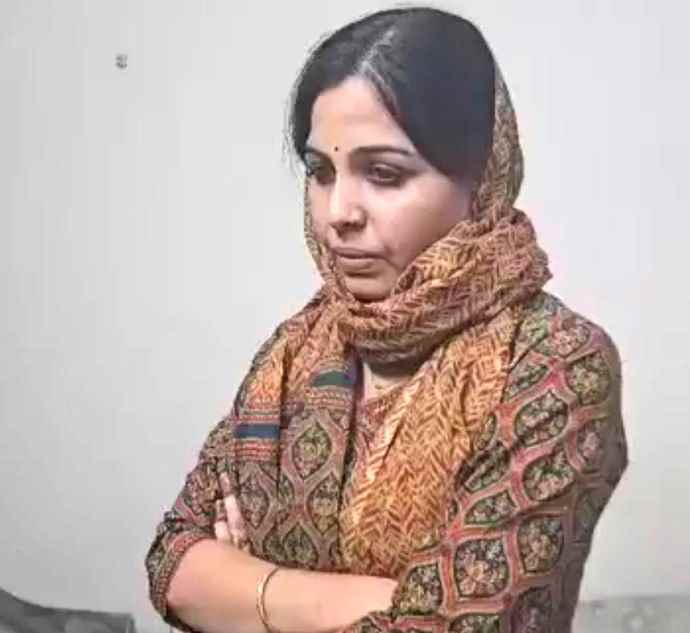 एसीबी की जयपुर में बड़ी कार्रवाई : थाने में 1.25 लाख की रिश्वत लेते महिला SI गिरफ्तार, धोखाधड़ी के एक मामले में कार्रवाई नहीं करने के लिए मागे थे रुपए