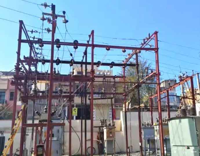 वीसीबी में ब्लास्ट से बिजली रही गुल : नीमकाथाना में बिजली आपूर्ति रही बाधित, 5 जलाशयों में पानी सप्लाई हुई प्रभावित