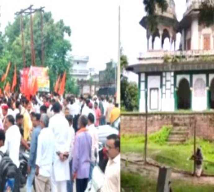 मकबरे में तोड़फोड़, भगवा लहराया :  पूजा करने पहुंचे थे हिंदू, हिंदू संगठनों का मंदिर होने का दावा, भारी पुलिस बल तैनात