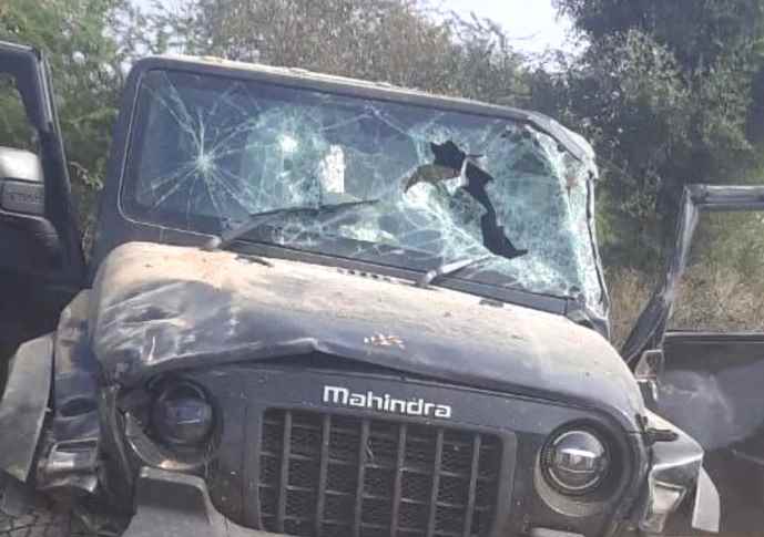 युवती को भगाने वाले युवक पर हमला : लोगों ने हाथ-पांव तोड़कर काट दी नाक, घटना को अंजाम देने के बाद हमलावर हो गये फरार