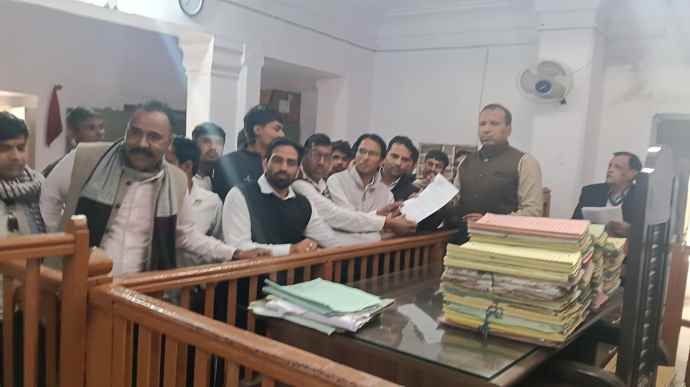 वीडियो न्यूज़ : जिला खेल स्टेडियम के दुरुपयोग पर लोगों में आक्रोश : नीमकाथाना जिला कांग्रेस कमेटी खेल प्रकोष्ठ ने सीएम के नाम पर उपखंड अधिकारी को सौंपा ज्ञापन