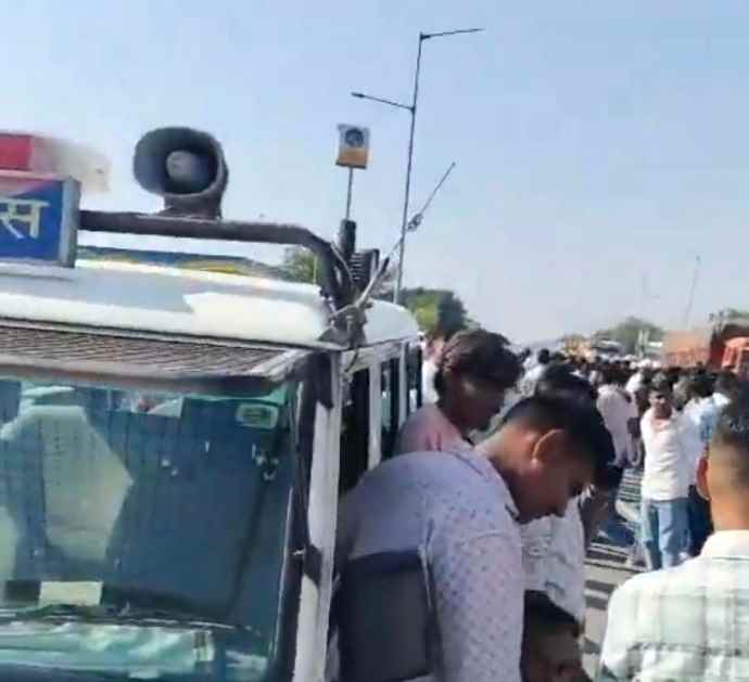 जोधपुर में काल बनी रोडवेज बस : बस ने बाइक सवार पति-पत्नी  को कुचला,हादसे में दोनों की मौत, गुस्साए ग्रामीणों ने हाईवे जाम किया
